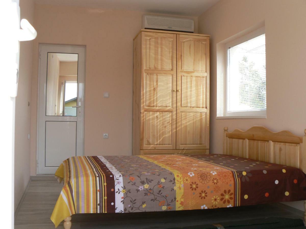 Вила Борко Hotell Krapets  Exteriör bild